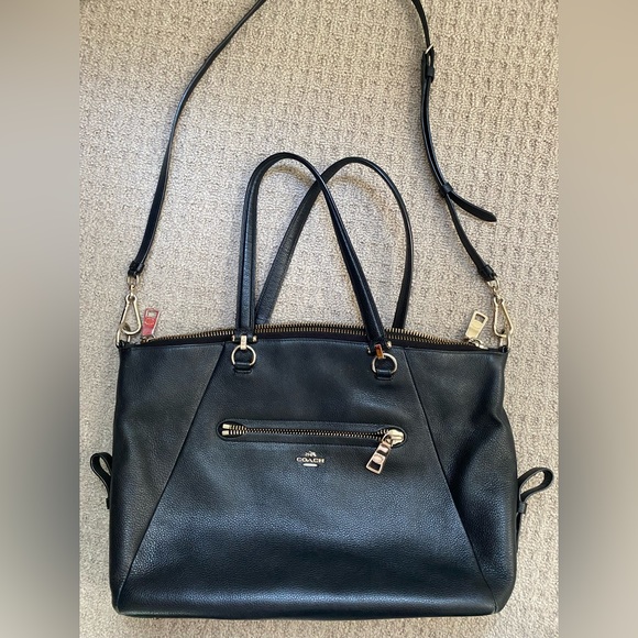 Coach purse - Picture 1 of 2